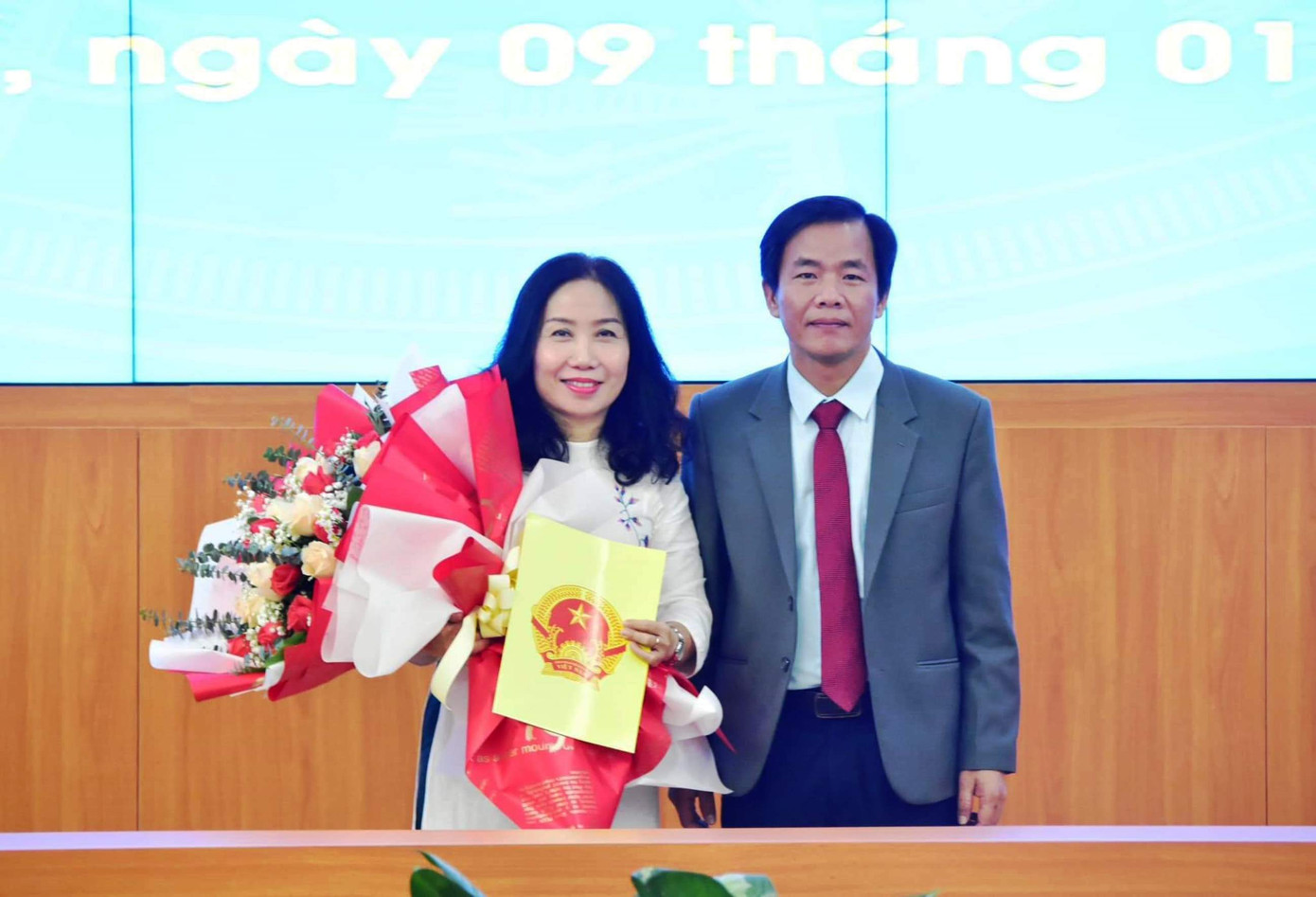 Bà Nguyễn Thị Phương Nam - Phó Giám đốc Đài TRT, được bổ nhiệm giữ chức vụ Giám đốc Đài TRT. Bà Nguyễn Thị Phương Nam - Phó Giám đốc Đài TRT, được bổ nhiệm giữ chức vụ Giám đốc Đài TRT.