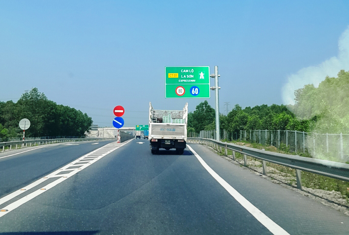 Trên tuyến cao tốc Cam Lộ - La Sơn sẽ có những điều chỉnh, bổ sung về các giải pháp đảm bảo an toàn giao thông.