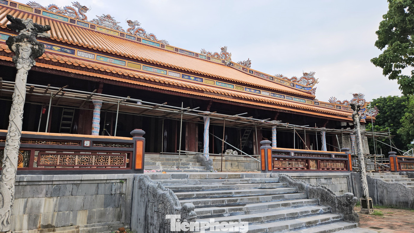 Điện Thái Hòa là công trình đặc biệt thuộc Hoàng thành Huế - nơi đăng quang của 13 vị vua triều Nguyễn. Điện Thái Hòa là công trình đặc biệt thuộc Hoàng thành Huế - nơi đăng quang của 13 vị vua triều Nguyễn.