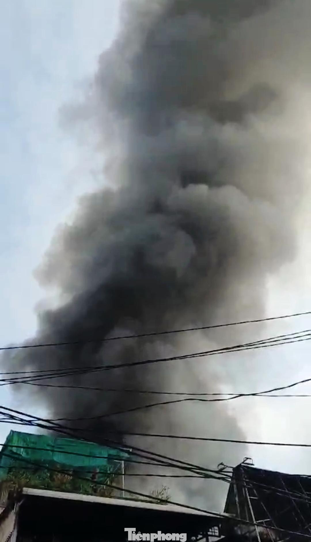 Vụ hỏa hoạn bùng phát vào khoảng 7h30 sáng 3/3