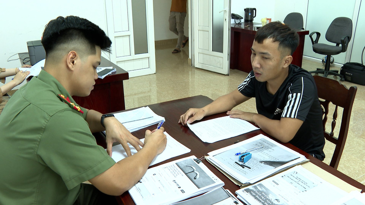 Đối tượng Trần Việt Thành. Đối tượng Trần Việt Thành.