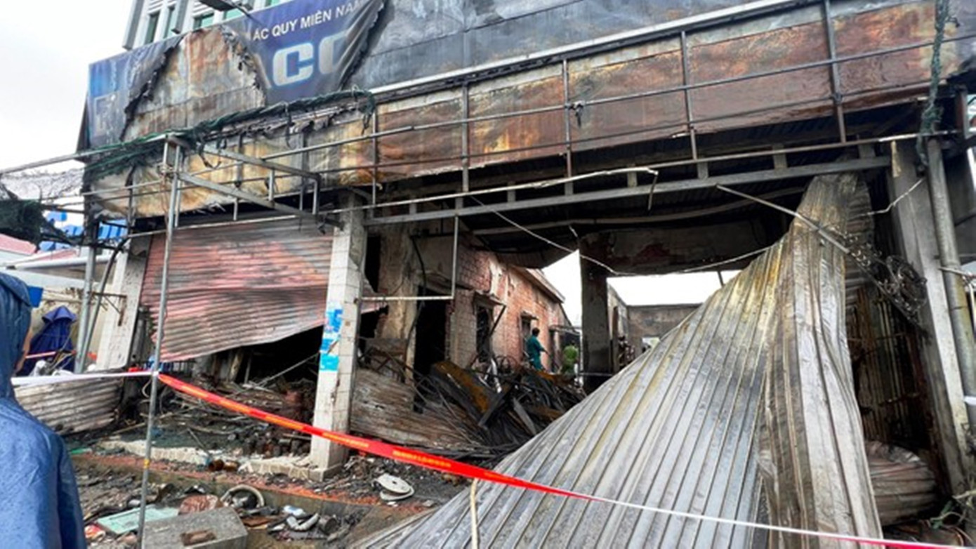 Nguy cơ cháy nổ trong khu vực dân cư tại TT-Huế cũng được cảnh báo ở mức nguy hiểm. Nguy cơ cháy nổ trong khu vực dân cư tại TT-Huế cũng được cảnh báo ở mức nguy hiểm.