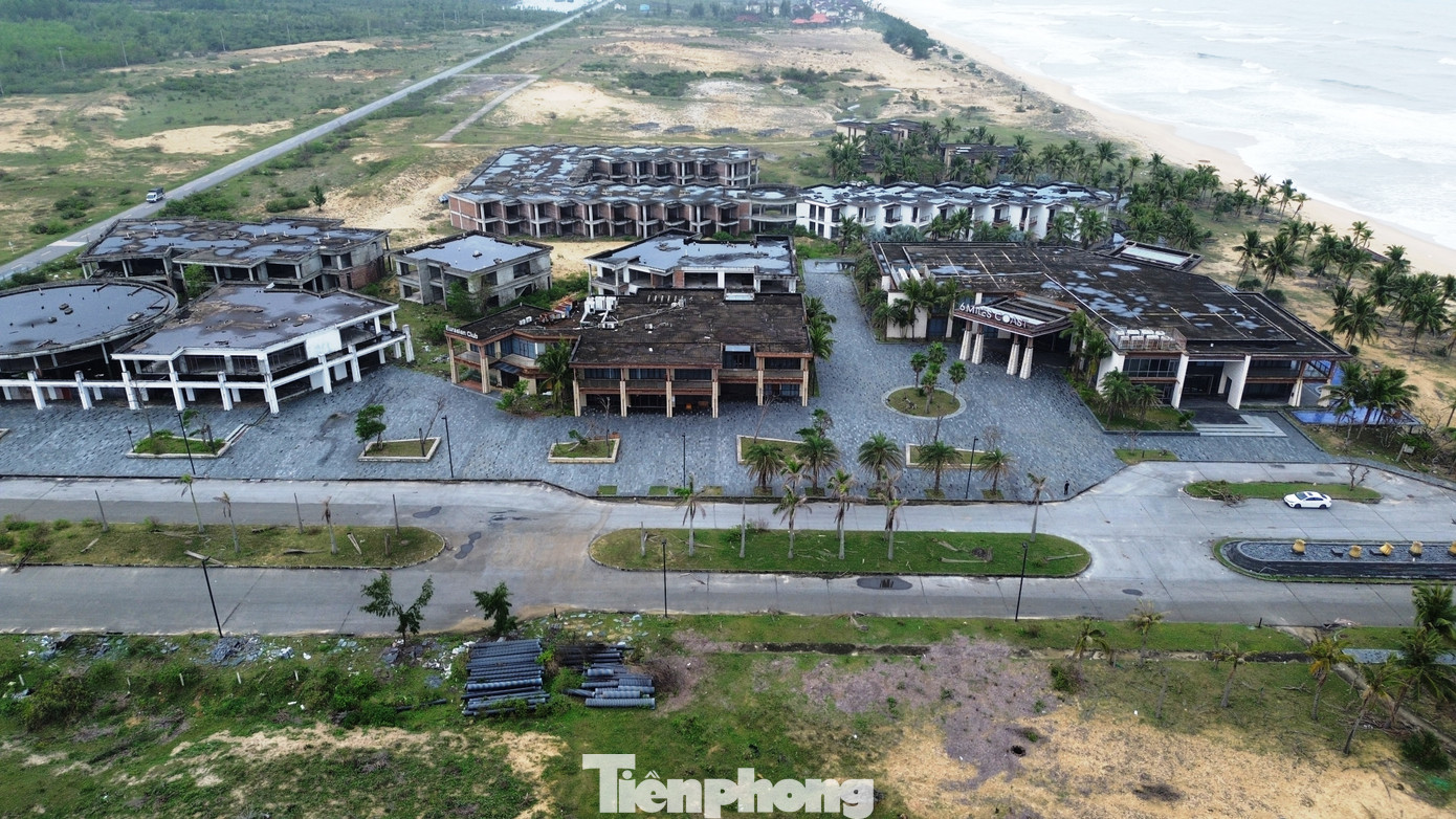 “Sau khi nhà đầu tư có báo cáo đầy đủ và cũng như có kế hoạch triển khai trở lại dự án, Ban sẽ xem xét và làm việc lại với doanh nghiệp, nhằm giúp chủ đầu tư đẩy nhanh tiến độ triển khai dự án này”, ông Hinh cho biết thêm.