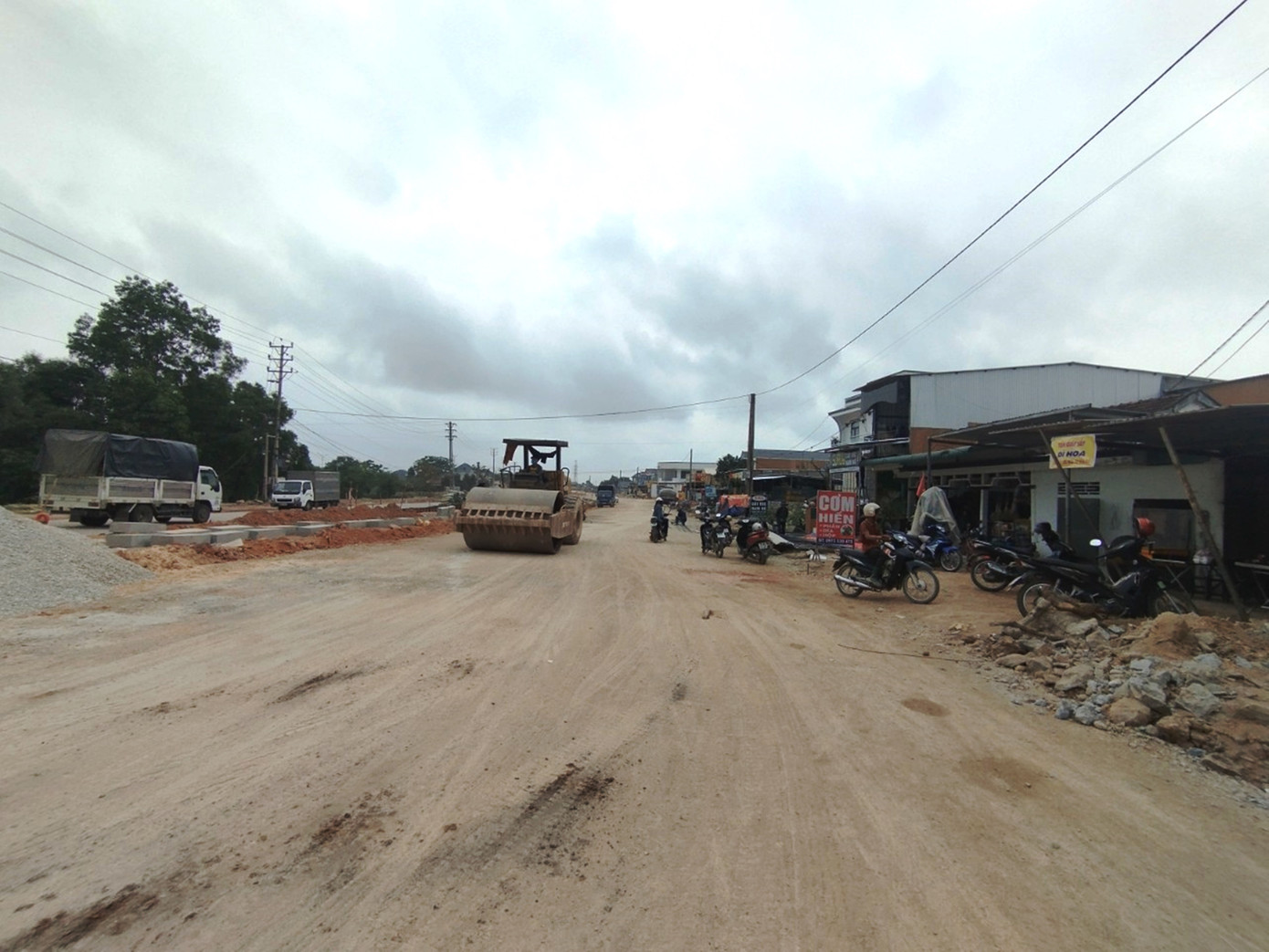 Đây là công trình giao thông được kỳ vọng tạo kết nối và mở rộng không gian đô thị trong định hướng đưa huyện Phong Điền trở thành thị xã trước năm 2025.