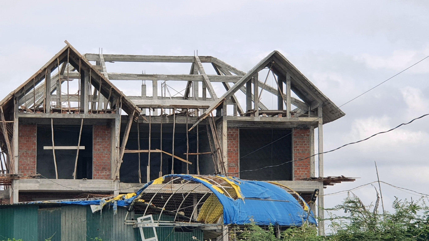 Xây dựng công trình kiến trúc đồ sộ dù chưa được cấp giấy phép xây dựng Xây dựng công trình kiến trúc đồ sộ dù chưa được cấp giấy phép xây dựng