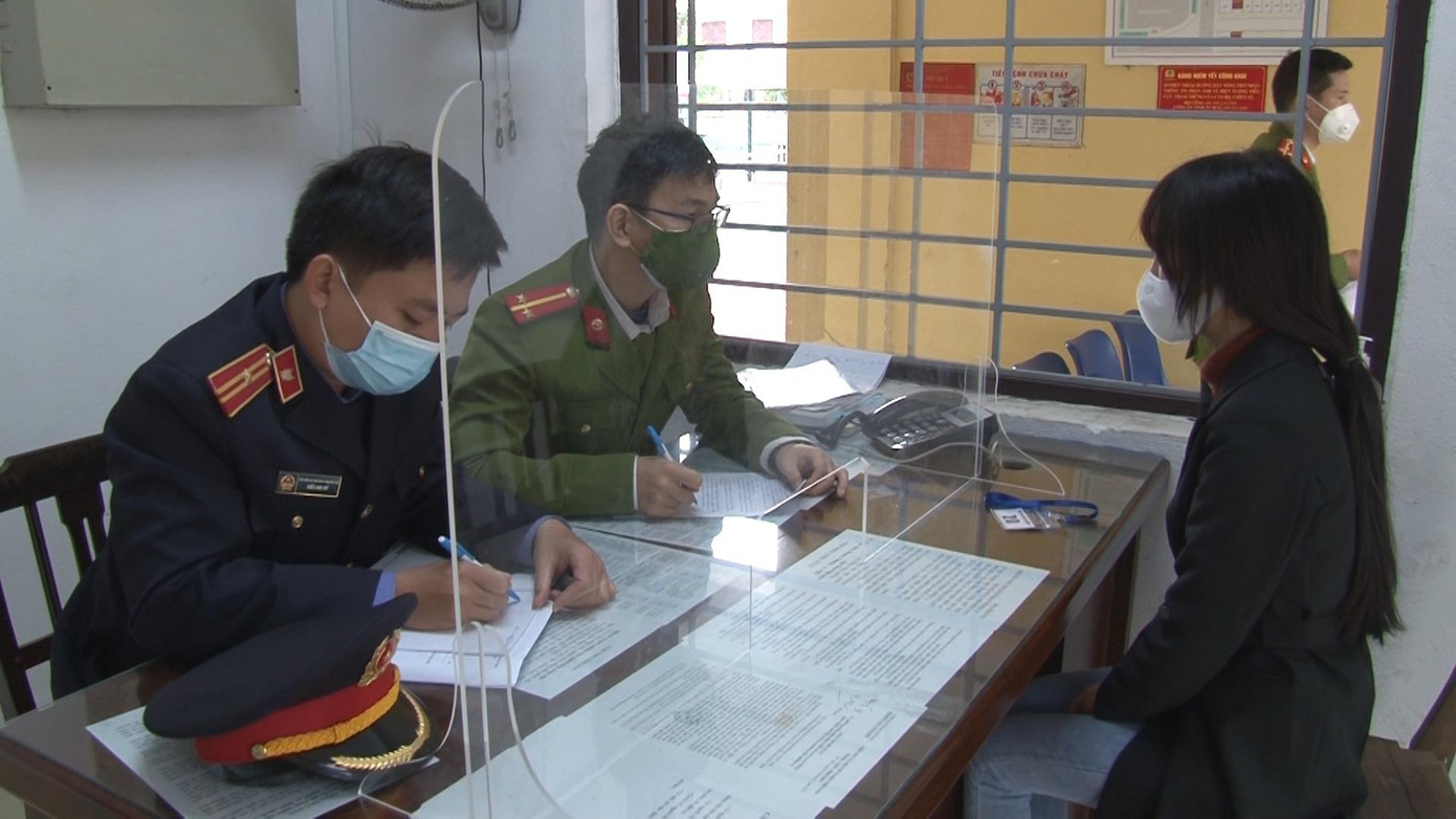 Công an xác định, M.T quay clip khiêu dâm đưa lên Internet nhằm mục đích kiếm tiền