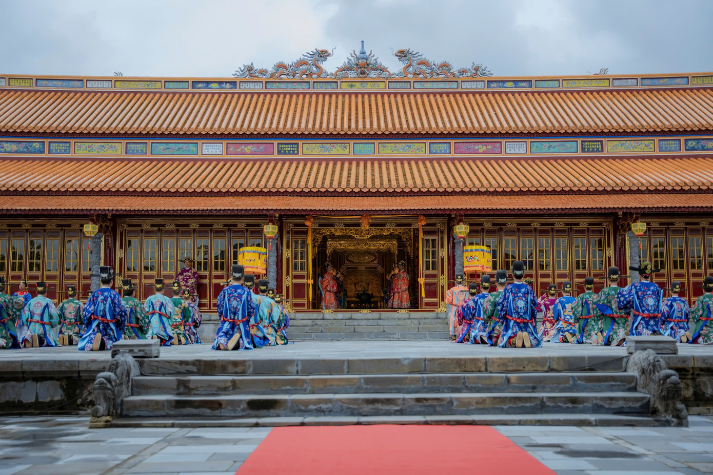 Nhằm bảo đảm yếu tố gốc của di tích, trước khi hạ giải công trình phục vụ trùng tu, Trung tâm Bảo tồn Di tích Cố đô Huế đã thực hiện scan 3D, dựng lại điện Thái Hòa theo kích thước thật, hình ảnh thật của những cấu kiện đang tồn tại nhằm lưu giữ lại yếu tố gốc, làm cơ sở so sánh, đối chiếu trong quá trình trùng tu công trình này. Ảnh: TTBTDTCĐ.