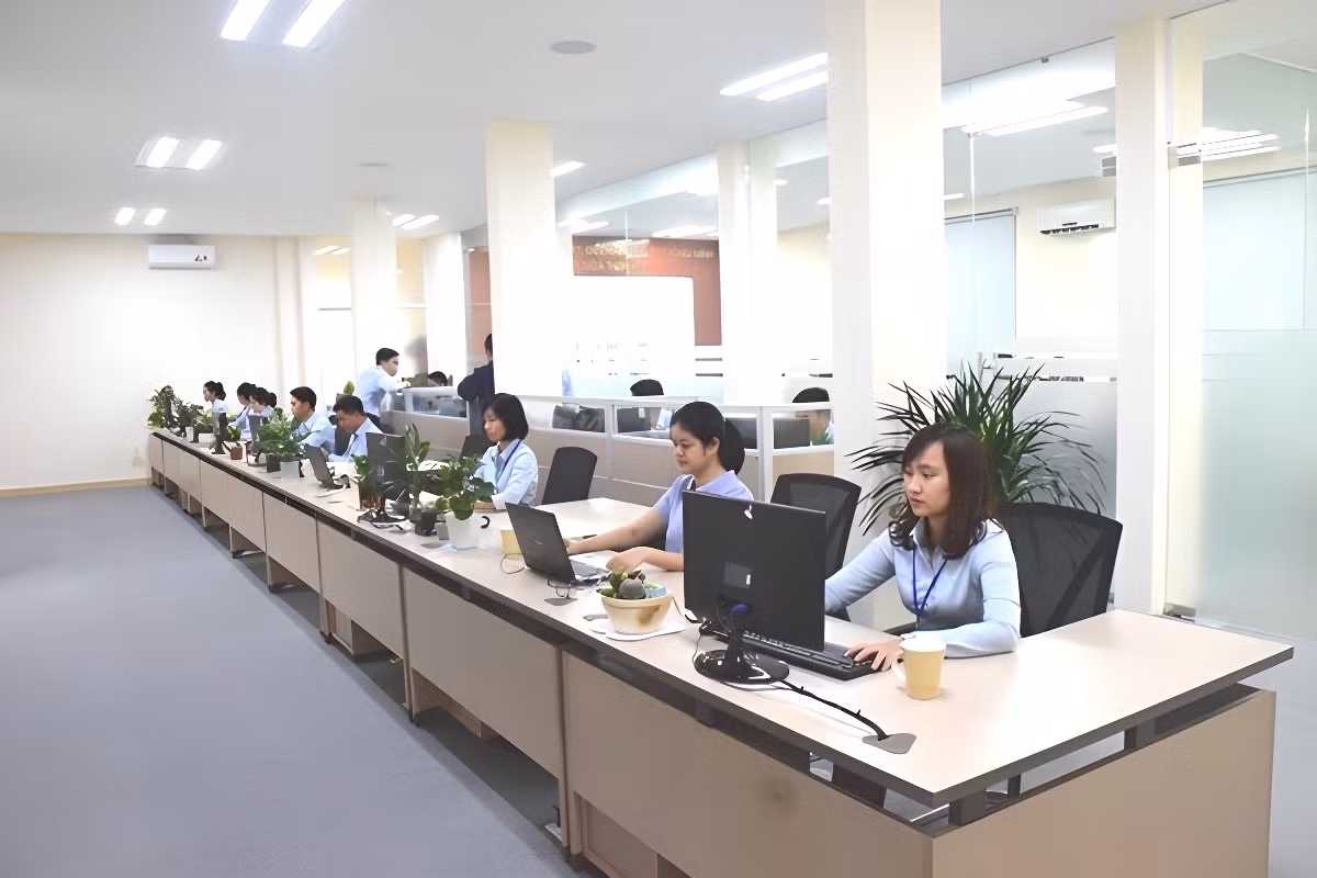 Tại Huế có khoảng 776 cán bộ, công chức, viên chức, người lao động dự kiến thuộc diện tinh giản để thực hiện sắp xếp tổ chức bộ máy. Ảnh minh họa Tại Huế có khoảng 776 cán bộ, công chức, viên chức, người lao động dự kiến thuộc diện tinh giản để thực hiện sắp xếp tổ chức bộ máy. Ảnh minh họa