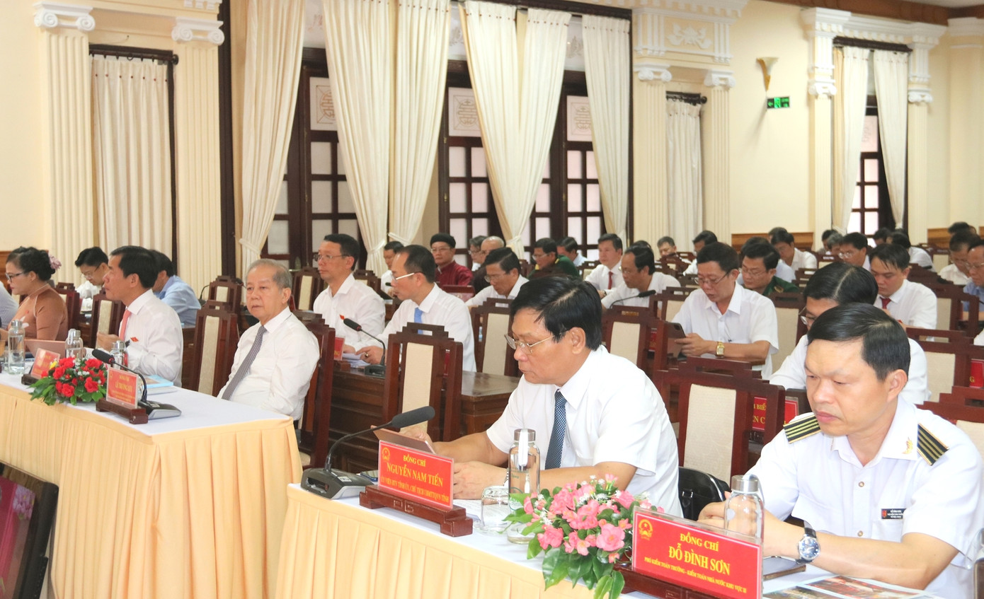 Quang cảnh kỳ họp. (Ảnh: L.T) Quang cảnh kỳ họp. (Ảnh: L.T)