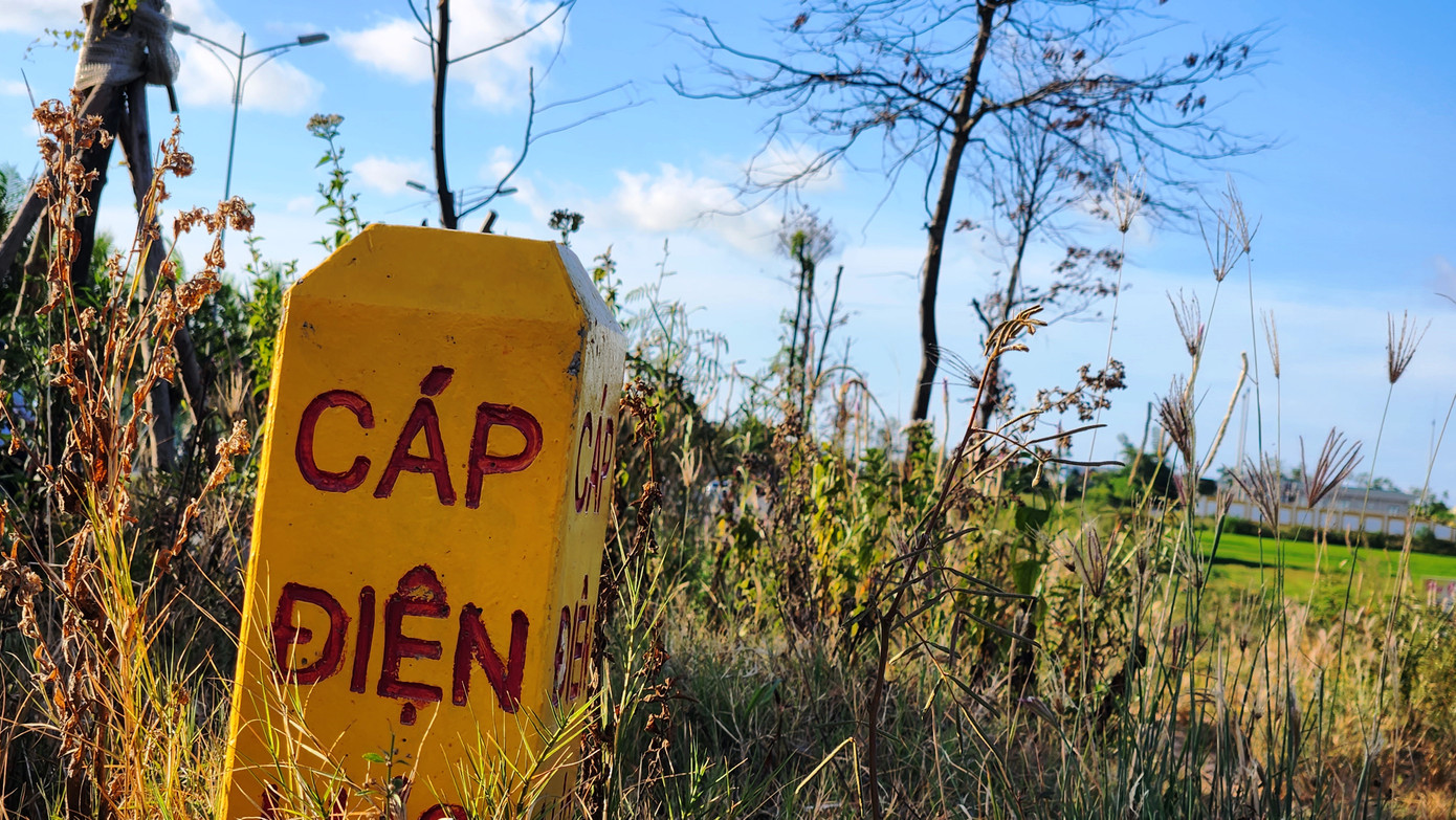 Năm 2022, trên hệ thống vỉa hè ven tuyến đường Thủy Dương - Thuận An qua thị xã Hương Thủy và TP Huế, đơn vị chức năng tiến hành giải phóng mặt bằng, di chuyển cây cối để thực hiện việc ngầm hóa tuyến cáp điện thuộc dự án trạm biến áp 110kV, đặt gần Nhà máy xử lý nước thải cải thiện môi trường nước (phường An Đông, Huế). Năm 2022, trên hệ thống vỉa hè ven tuyến đường Thủy Dương - Thuận An qua thị xã Hương Thủy và TP Huế, đơn vị chức năng tiến hành giải phóng mặt bằng, di chuyển cây cối để thực hiện việc ngầm hóa tuyến cáp điện thuộc dự án trạm biến áp 110kV, đặt gần Nhà máy xử lý nước thải cải thiện môi trường nước (phường An Đông, Huế).