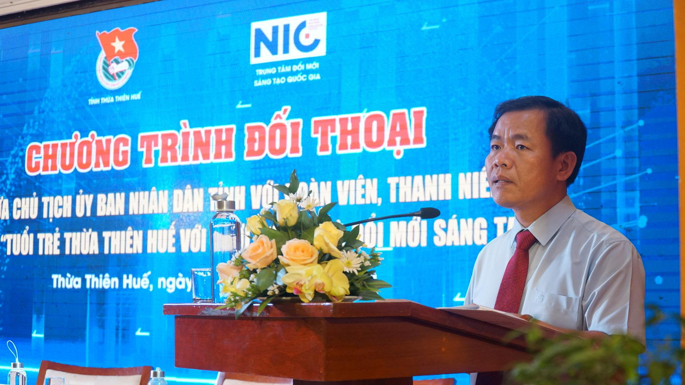 Chủ tịch UBND tỉnh TT-Huế Nguyễn Văn Phương đề nghị cả hệ thống chính trị cần chung tay hỗ trợ thanh niên trên con đường khởi nghiệp.