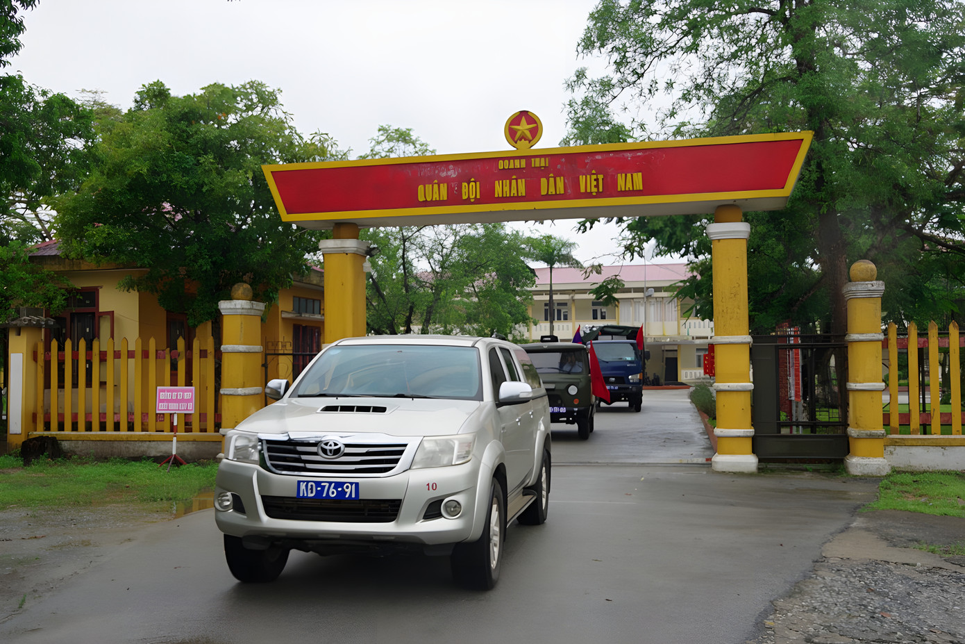 Lên đường làm nhiệm vụ tại nước bạn Lào.