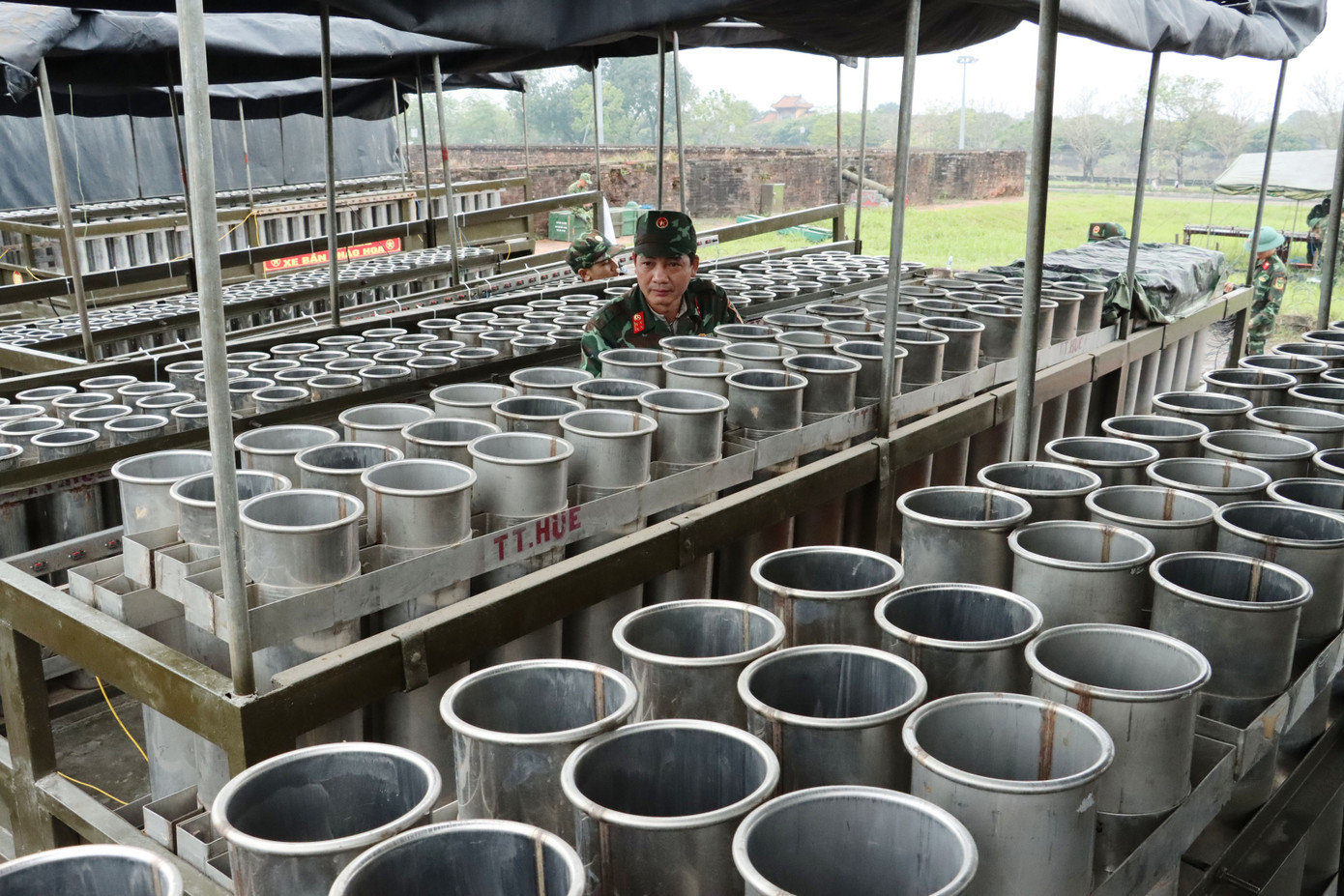 Với sự đa dạng về màu sắc hỏa thuật, chương trình pháo hoa giao thừa tại TT-Huế hứa hẹn sẽ đem lại khoảng thời gian ấn tượng, đáng nhớ cho khán giả, người dân, công chúng khi chứng kiến hoạt động nghệ thuật mở đầu năm mới này.