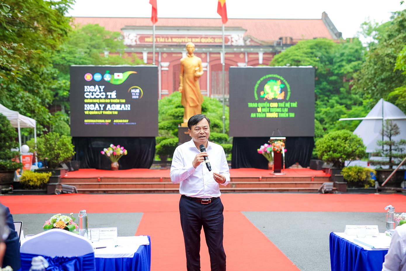 Thứ trưởng Bộ NN&amp;PTNT Nguyễn Hoàng Hiệp cảm ơn, ghi nhận những hỗ trợ, cứu trợ kịp thời của cộng đồng quốc tế đối với người dân Việt Nam chịu ảnh hưởng thiên tai.