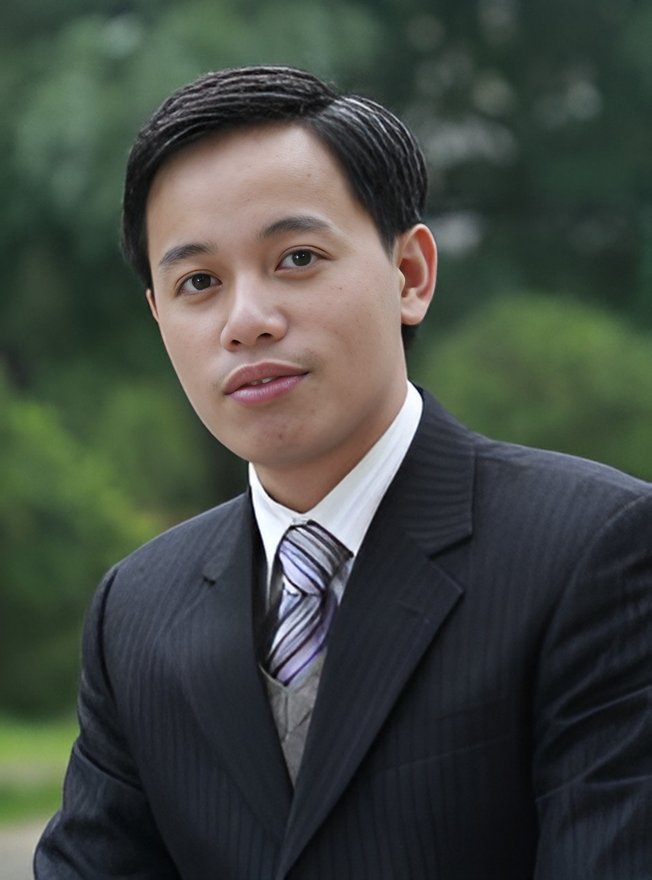 TS. Lê Hồ Sơn giữ chức Hiệu trưởng Trường ĐH Sư phạm - ĐH Huế, nhiệm kỳ 2021-2025. TS. Lê Hồ Sơn giữ chức Hiệu trưởng Trường ĐH Sư phạm - ĐH Huế, nhiệm kỳ 2021-2025.