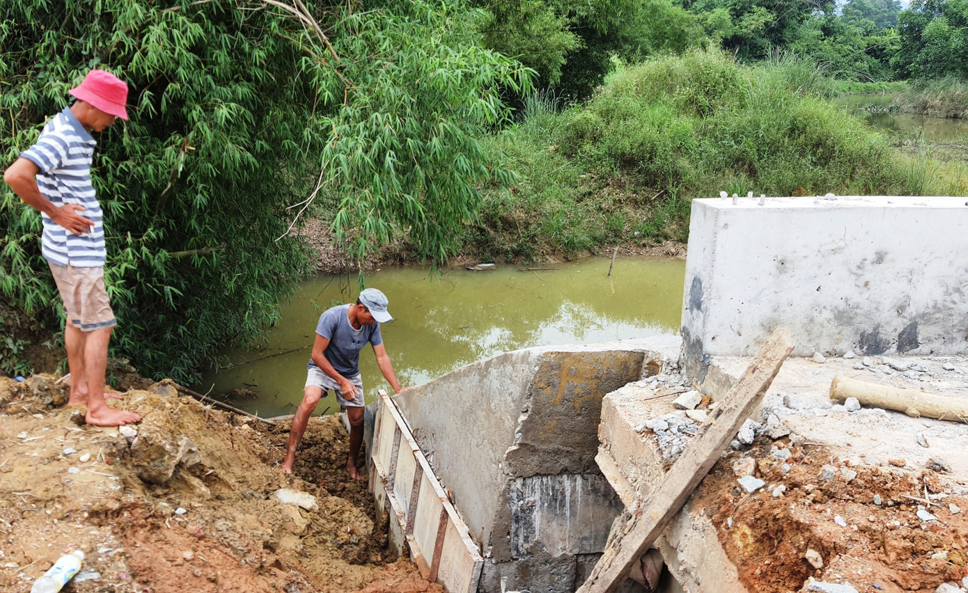 Sở Xây dựng tỉnh TT-Huế phát hiện nhiều trường hợp sử dụng bằng chuyên môn, chứng chỉ hành nghề được làm giả trong hoạt động xây dựng trên địa bàn. Ảnh minh họa Sở Xây dựng tỉnh TT-Huế phát hiện nhiều trường hợp sử dụng bằng chuyên môn, chứng chỉ hành nghề được làm giả trong hoạt động xây dựng trên địa bàn. Ảnh minh họa