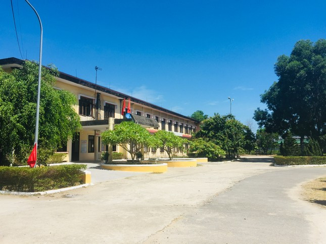 Trung tâm Y tế huyện Phú Lộc (mới) được thành lập trên cơ sở hợp nhất với Trung tâm Y tế huyện Nam Đông cũ.