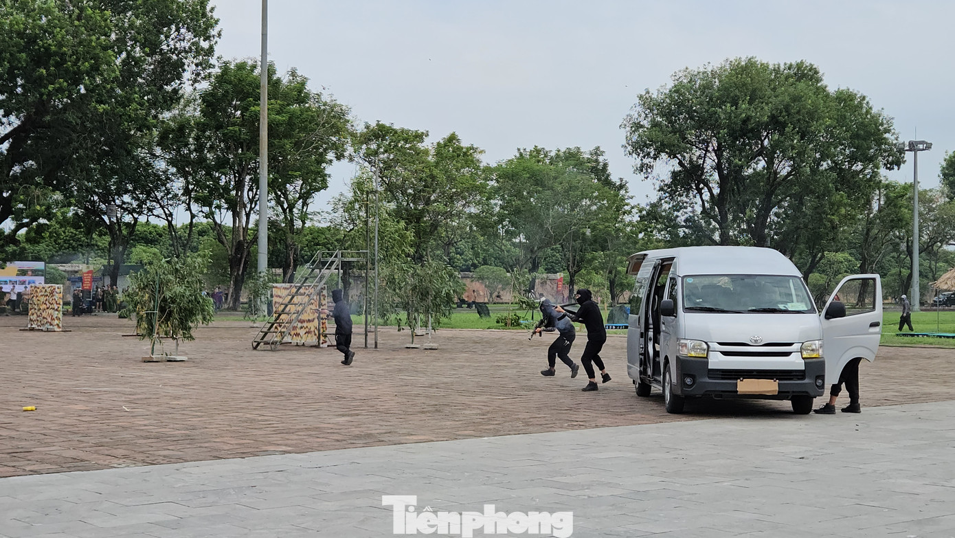 Diễn tập chống khủng bố.