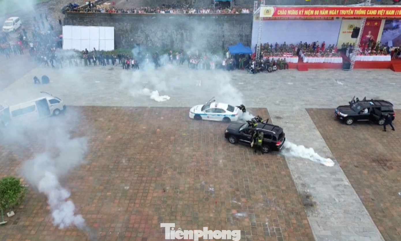 Diễn tập chống khủng bố.