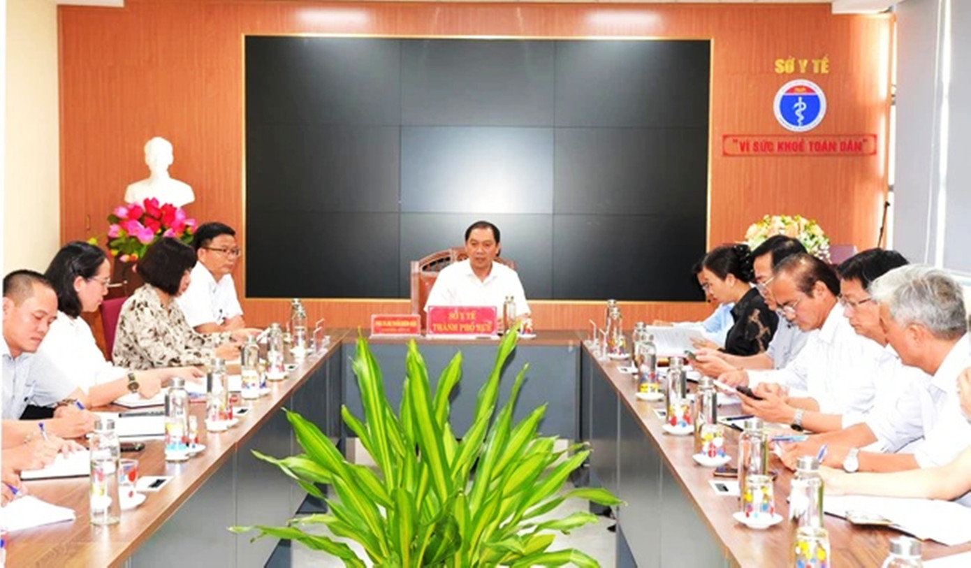 Sở Y tế Huế tổ chức họp triển khai các biện pháp phòng, chống dịch COVID-19. Ảnh CDC Huế