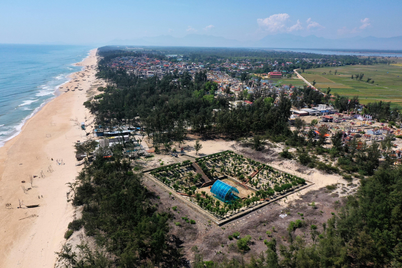 Bảo tàng Lịch sử tỉnh TT-Huế đã tổ chức công bố kỷ lục Việt Nam và kỷ lục thế giới đối với tháp Chăm Phú Diên về tiêu chí “Tháp Chăm cổ chìm sâu dưới cồn cát ven biển được khai quật và bảo tồn đầu tiên tại Việt Nam và thế giới”.