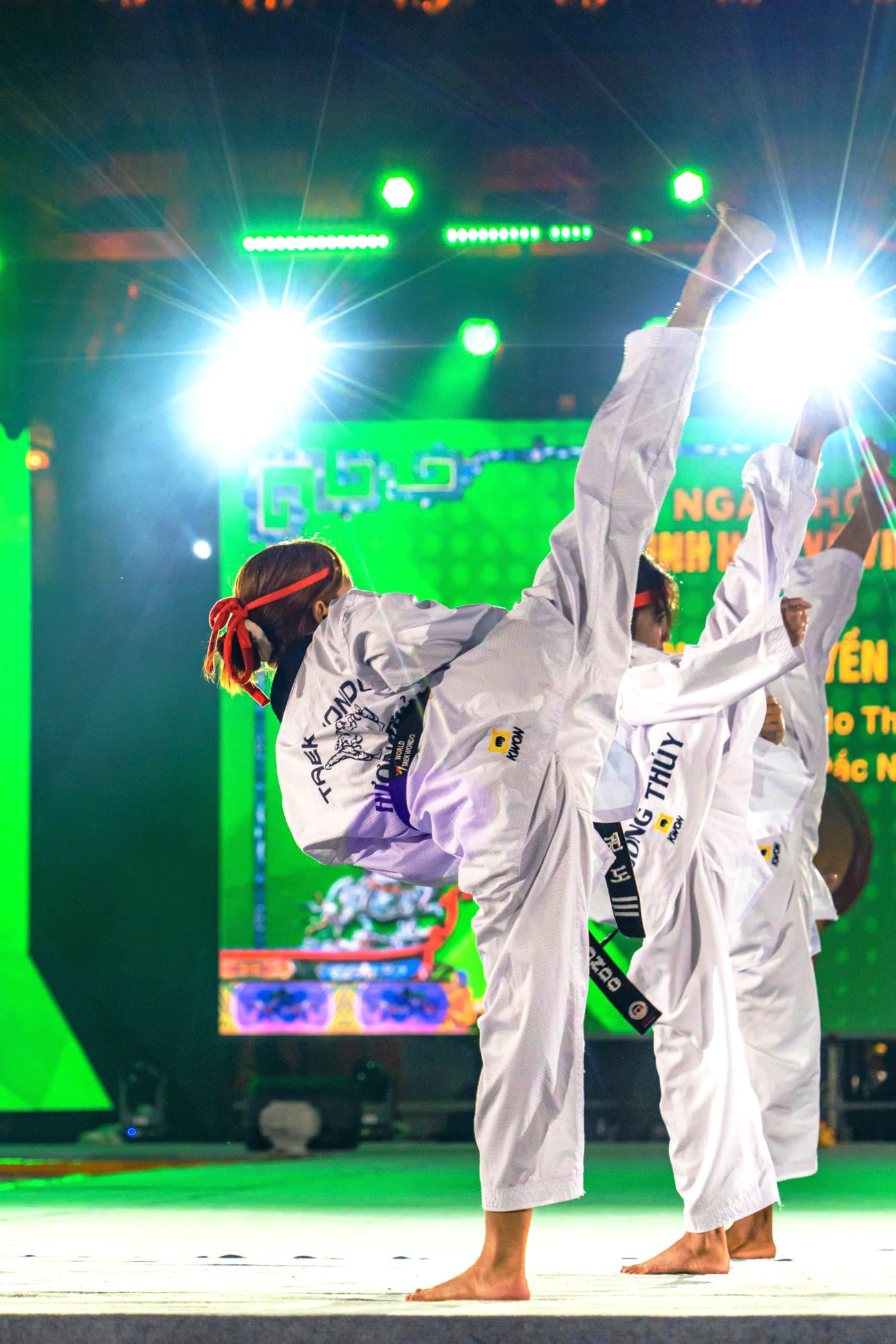 Theo ban tổ chức, ngày hội Tinh hoa Võ Việt không chỉ là dịp để các võ phái tìm về cội nguồn, tưởng nhớ các bậc anh hùng, võ tướng mà còn là cơ hội để quảng bá tinh hoa võ học thông qua các hoạt động giao lưu, biểu diễn, thi đấu. Theo ban tổ chức, ngày hội Tinh hoa Võ Việt không chỉ là dịp để các võ phái tìm về cội nguồn, tưởng nhớ các bậc anh hùng, võ tướng mà còn là cơ hội để quảng bá tinh hoa võ học thông qua các hoạt động giao lưu, biểu diễn, thi đấu.