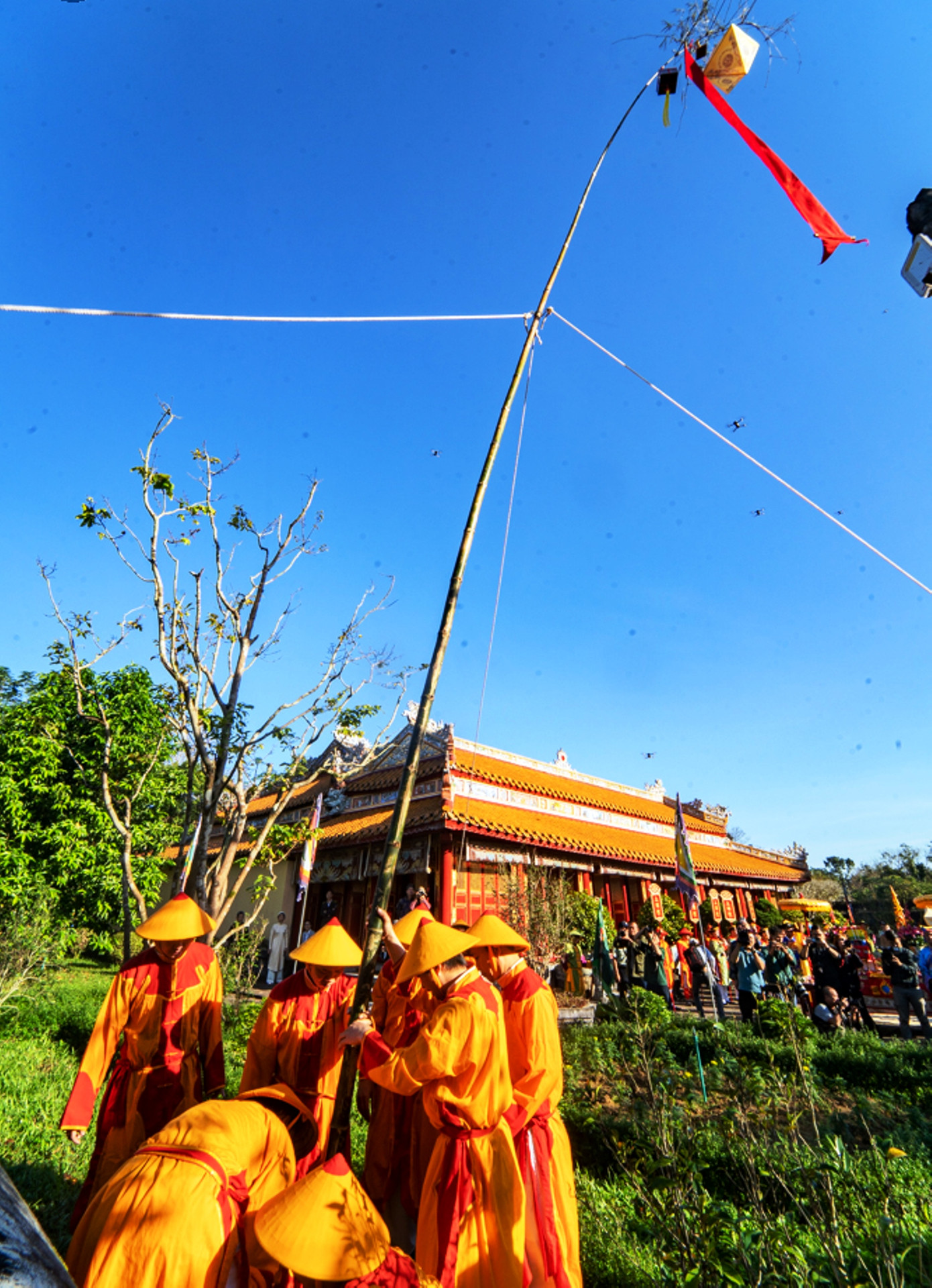 Đây là nét đẹp văn hóa của người Việt được Trung tâm Bảo tồn Di tích Cố đô Huế duy trì, tiếp nối và giới thiệu đến du khách quốc tế trong đời sống hôm nay. Ảnh: TTBTDT Cố đô Huế.