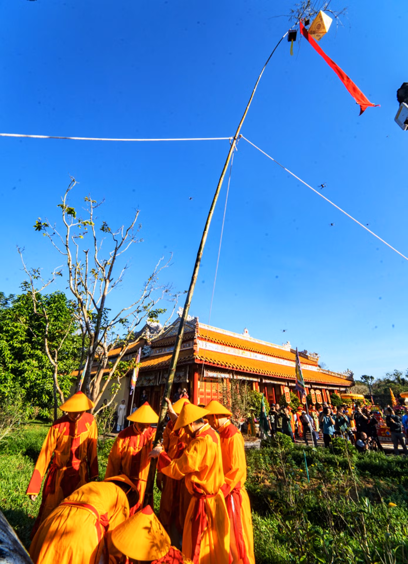 Đây là nét đẹp văn hóa của người Việt được Trung tâm Bảo tồn Di tích Cố đô Huế duy trì, tiếp nối và giới thiệu đến du khách quốc tế trong đời sống hôm nay. Ảnh: TTBTDT Cố đô Huế.