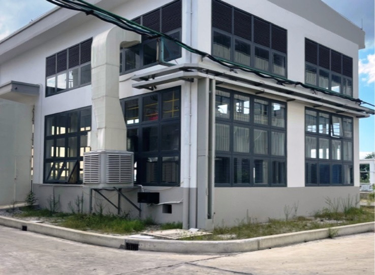 Nhà xưởng xây dựng chưa được cấp phép bên trong Nhà máy Kanglongda Huế (giai đoạn 2). Nhà xưởng xây dựng chưa được cấp phép bên trong Nhà máy Kanglongda Huế (giai đoạn 2).