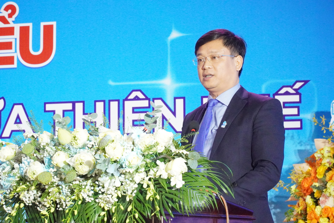 Ông Nguyễn Thanh Bình - Phó Chủ tịch thường trực UBND tỉnh TT-Huế, đề nghị thanh niên tiếp tục tham gia xây dựng TT-Huế trở thành thành phố trực thuộc Trung ương.