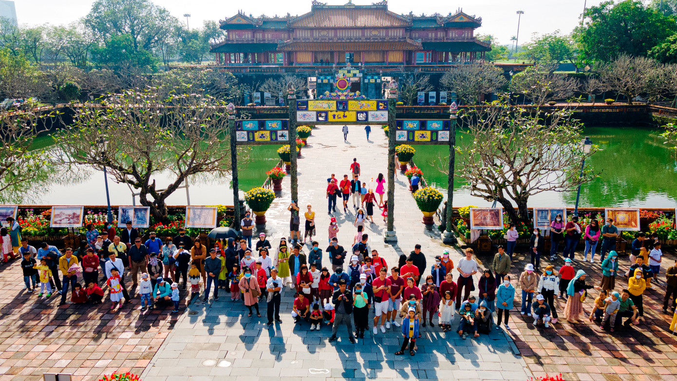 Trong dịp Tết Nguyên đán Quý Mão 2023, Huế đón khoảng 85.000 lượt du khách đến tham quan các điểm di tích và các điểm du lịch, văn hóa, lịch sử trên địa bàn.