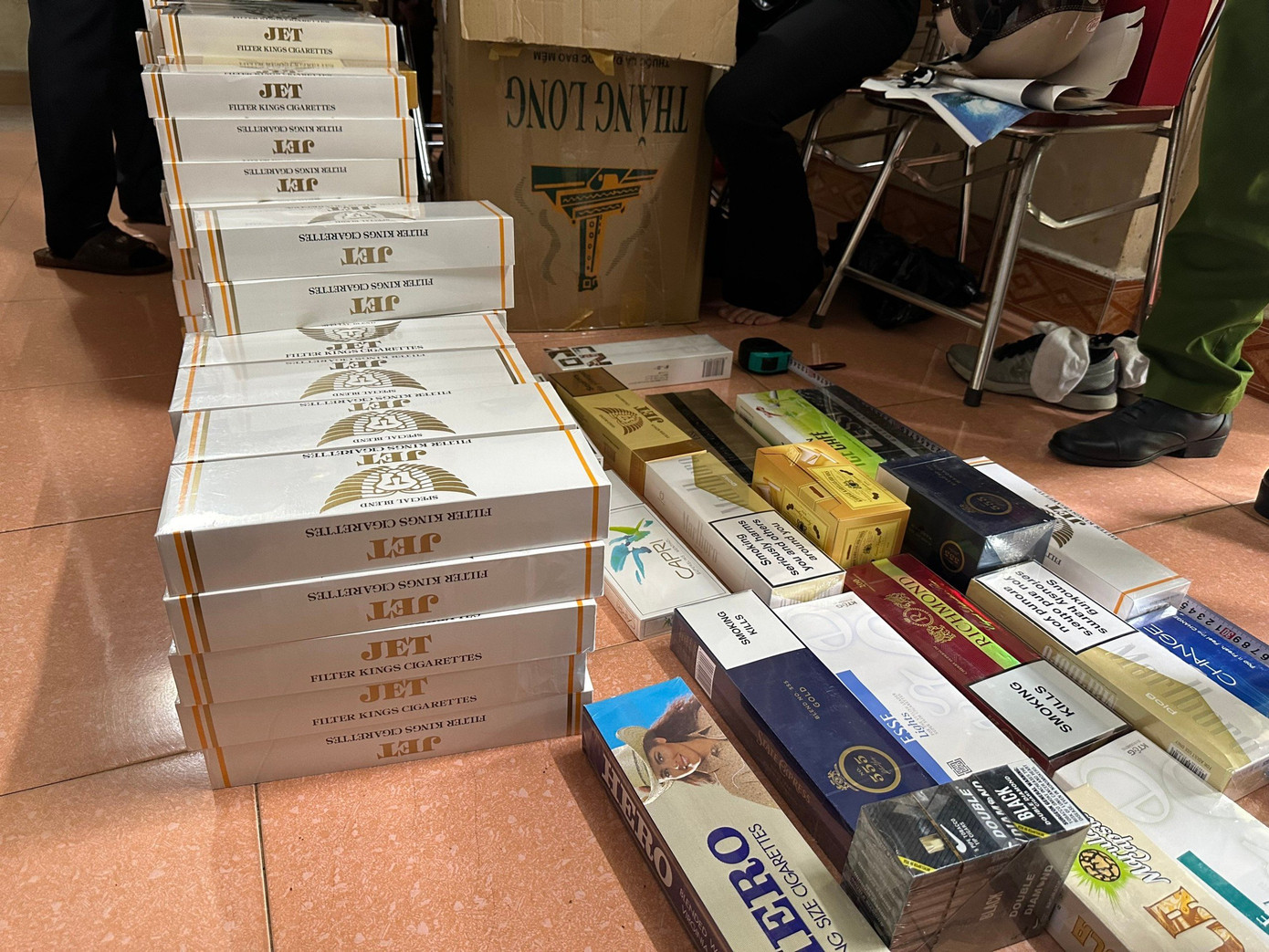 Tang vật vụ án. Tang vật vụ án.