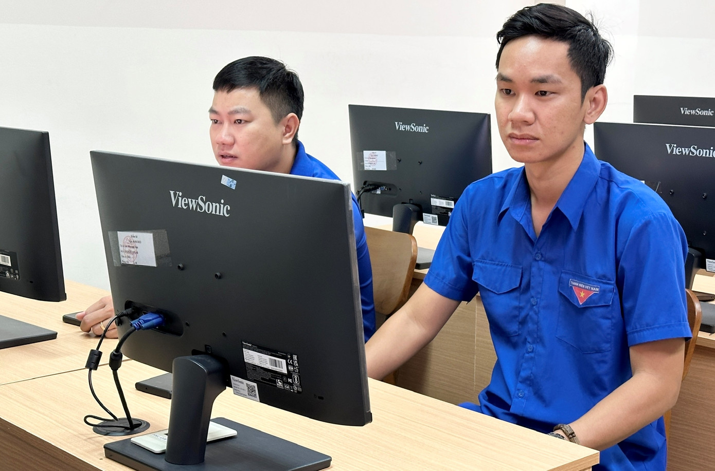 Các thí sinh tham gia hội thi.