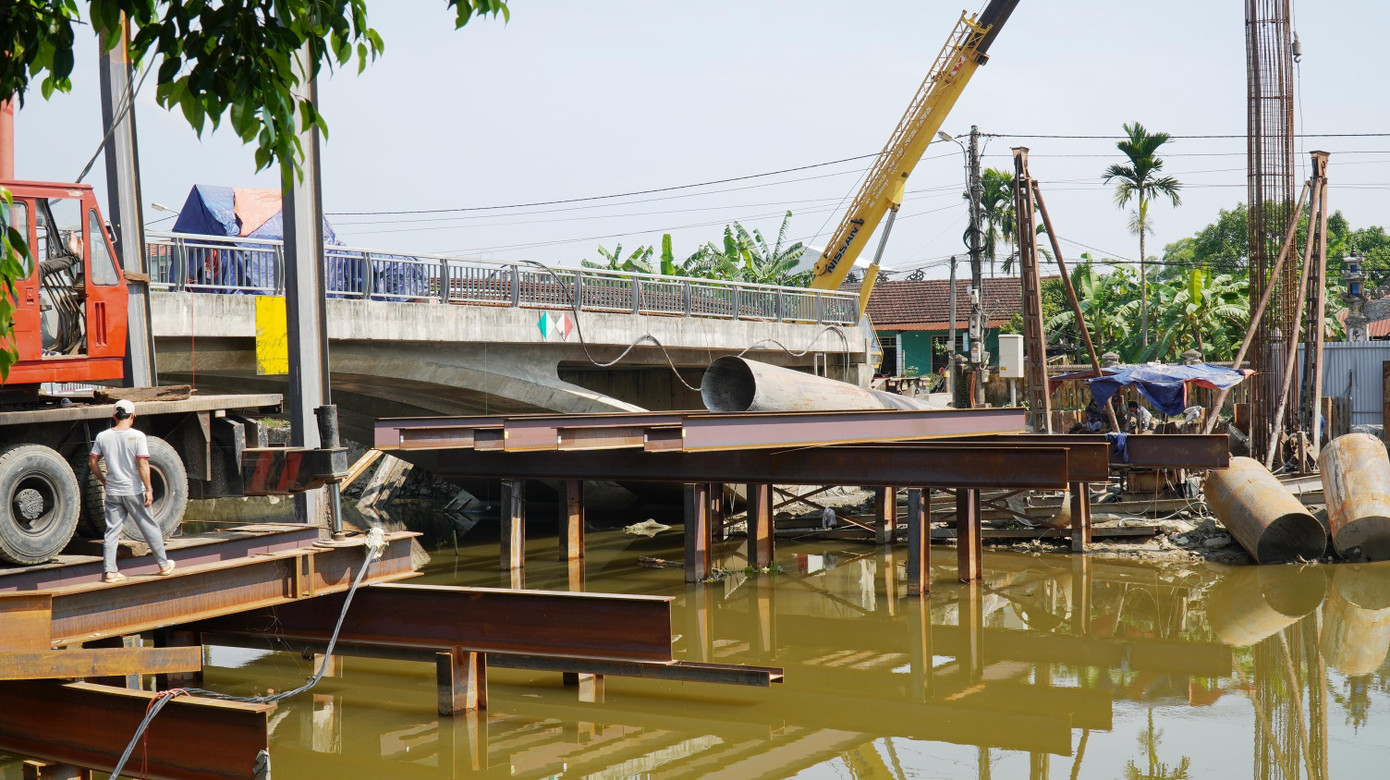 Về tiến độ thi công, sau khi nhận mặt bằng thi công, chủ đầu tư phải tập trung chỉ đạo nhà thầu đẩy nhanh tiến độ thi công, phấn đấu hoàn thành công trình vào tháng 9/2022