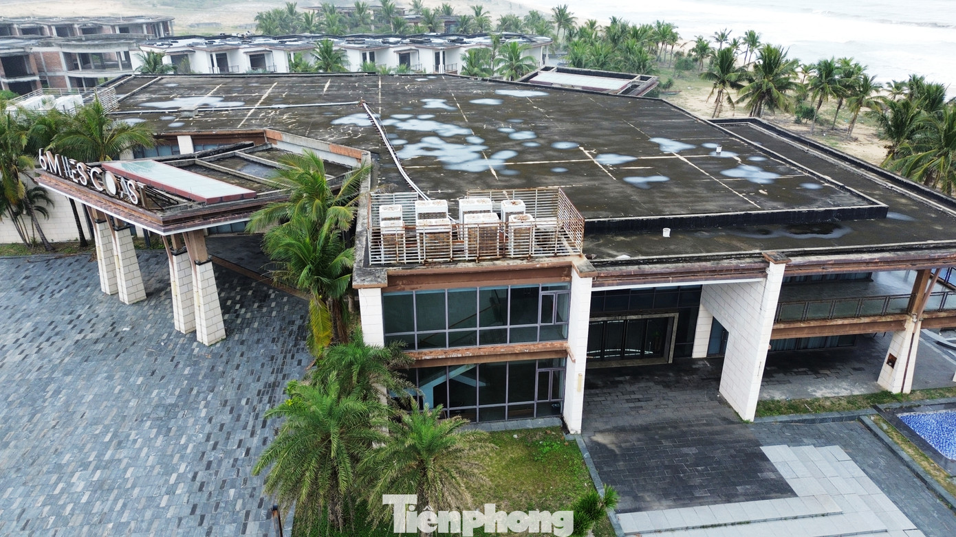 Trước tình trạng dang dở kéo dài của dự án du lịch “triệu đô”, cơ quan chức năng thành phố Huế đã nhiều lần làm việc với chủ đầu tư nhằm tìm giải pháp tháo gỡ vướng mắc.