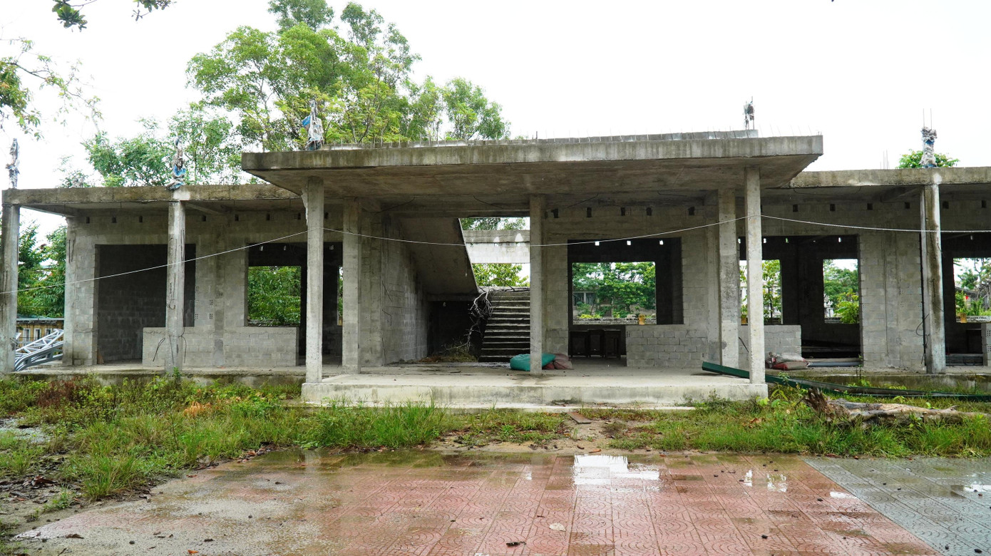 Công trình 6 phòng học 2 tầng mới hoàn tất phần thô tầng 1 từng do Công ty CP BMS Group Global (trụ sở đóng tại Hà Nội) hỗ trợ 3 tỷ đồng xây dựng