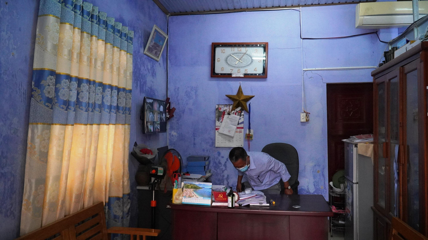 Điều kiện làm việc "khổ sở" của cán bộ, giáo viên Trường THCS Phong Hiền hiện nay