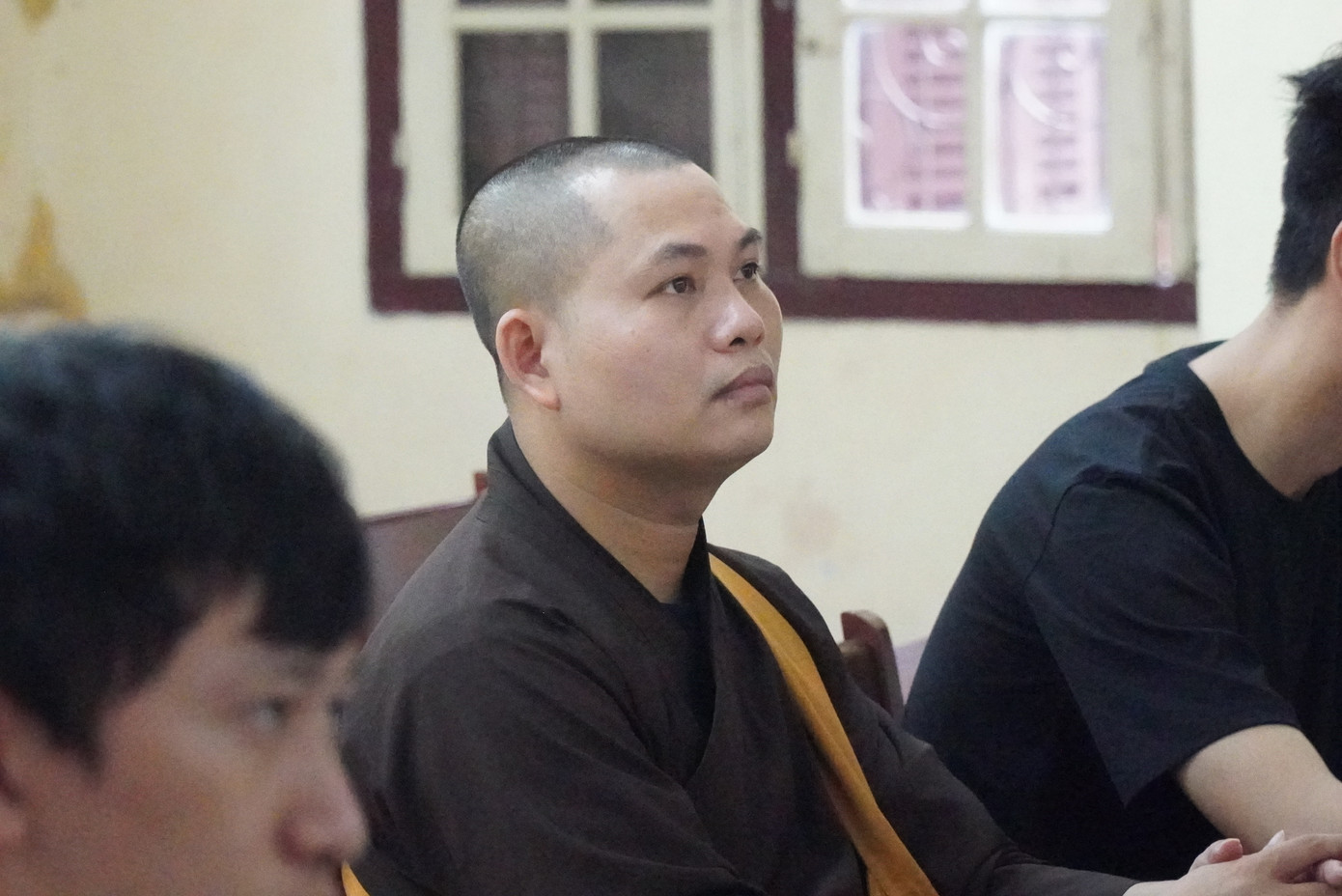 Một thí sinh "đặc biệt" là tu sĩ Phật giáo. Một thí sinh "đặc biệt" là tu sĩ Phật giáo.