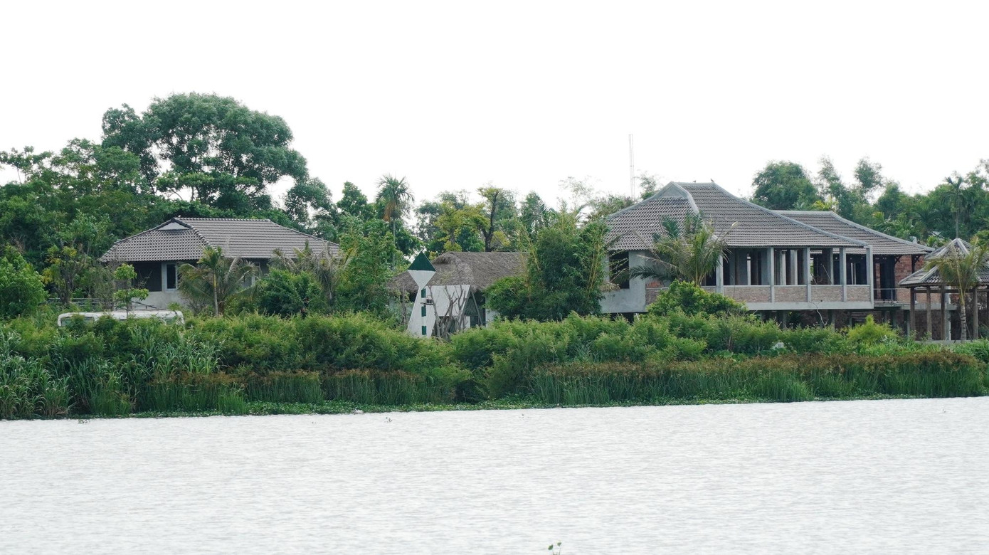 Chính quyền địa phương, lực lượng chức năng nhiều lần phát hiện, lập biên bản các vi phạm của dự án Go Green Farm nhưng không đề xuất biện pháp ngăn chặn, để chủ đầu tư tiếp tục tái phạm