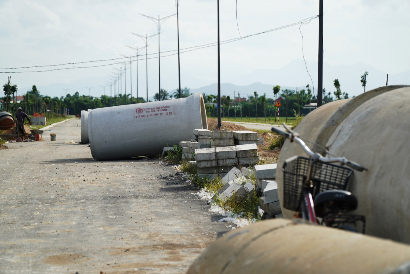 Dự án sử dụng nguồn ngân sách trung ương hỗ trợ có mục tiêu thuộc Chương trình mục tiêu Phát triển kinh tế - xã hội các vùng theo Quyết định số 40/2015/QĐ-TTg ngày 14/9/2015 của Thủ tướng Chính phủ, với tổng trị giá đầu tư 195,821 tỷ đồng. Dự án sử dụng nguồn ngân sách trung ương hỗ trợ có mục tiêu thuộc Chương trình mục tiêu Phát triển kinh tế - xã hội các vùng theo Quyết định số 40/2015/QĐ-TTg ngày 14/9/2015 của Thủ tướng Chính phủ, với tổng trị giá đầu tư 195,821 tỷ đồng.