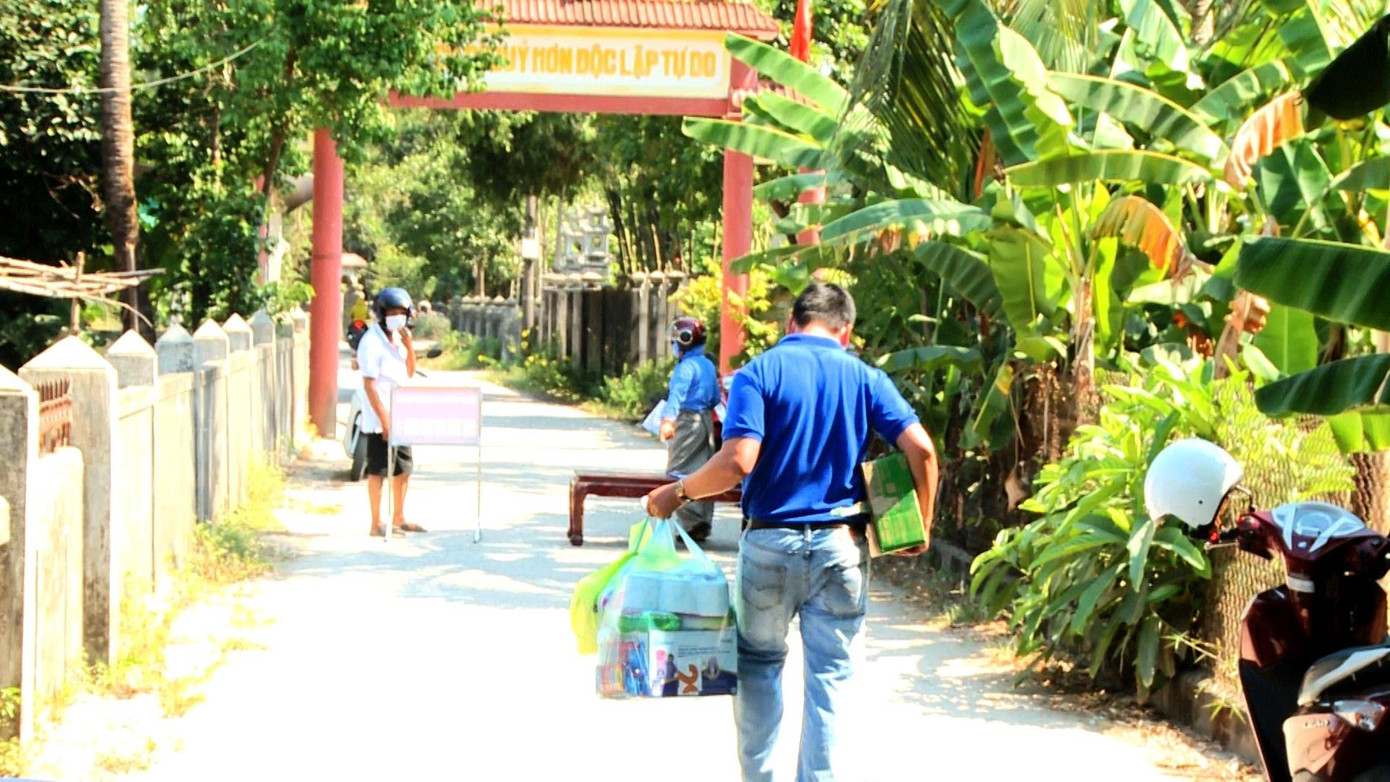 Tiếp phẩm cho vùng bị cách ly.