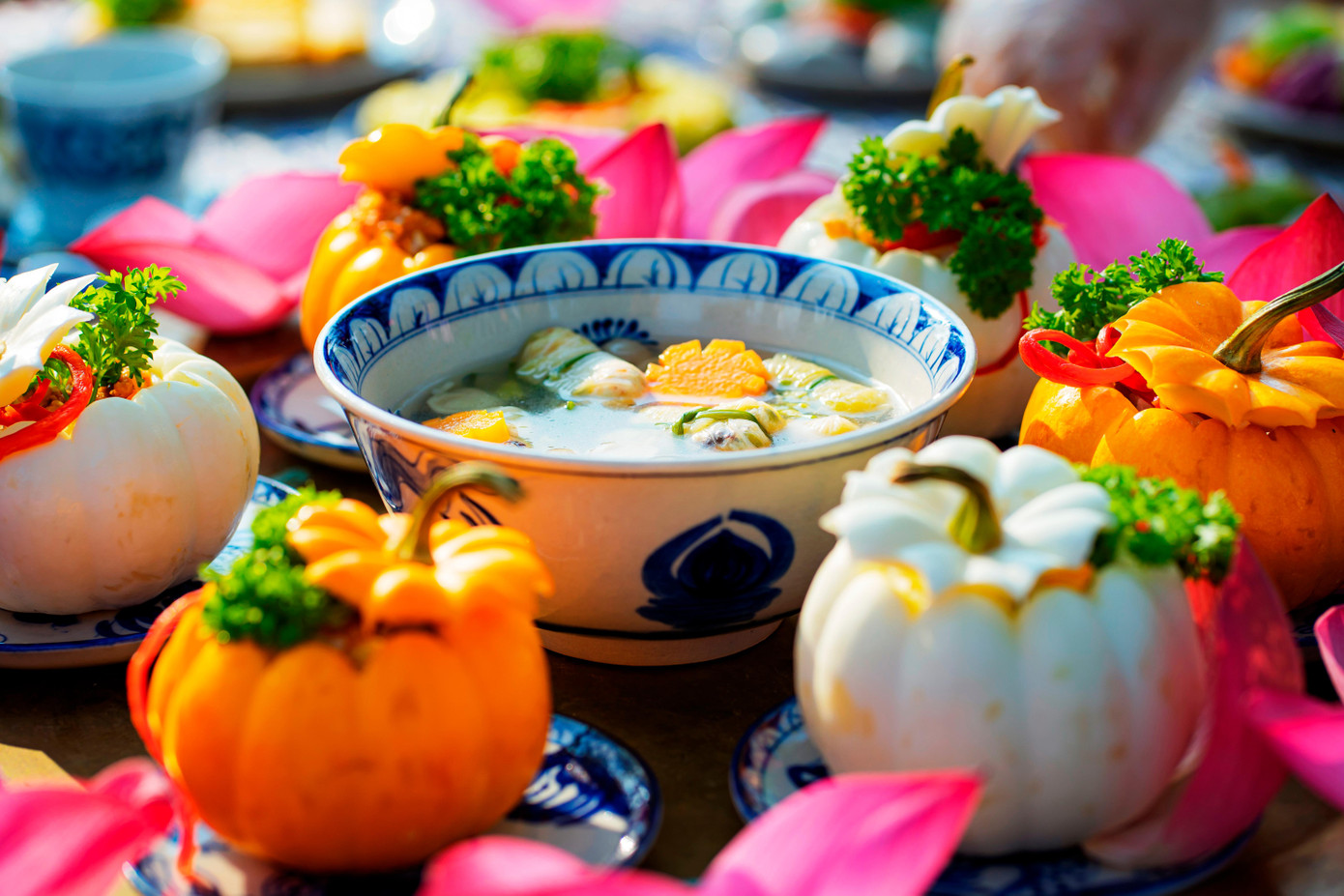 Khó tìm ở nơi đâu có món chay phong phú, đa dạng và bắt mắt như ở Huế. Ảnh: Lê Đình Hoàng