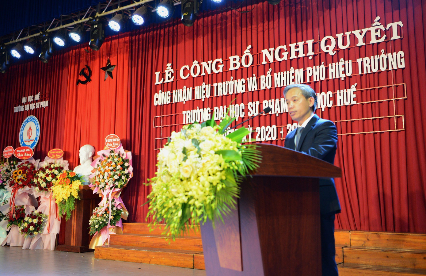 TS Lê Hồ Sơn phát biểu nhận nhiệm vụ. TS Lê Hồ Sơn phát biểu nhận nhiệm vụ.