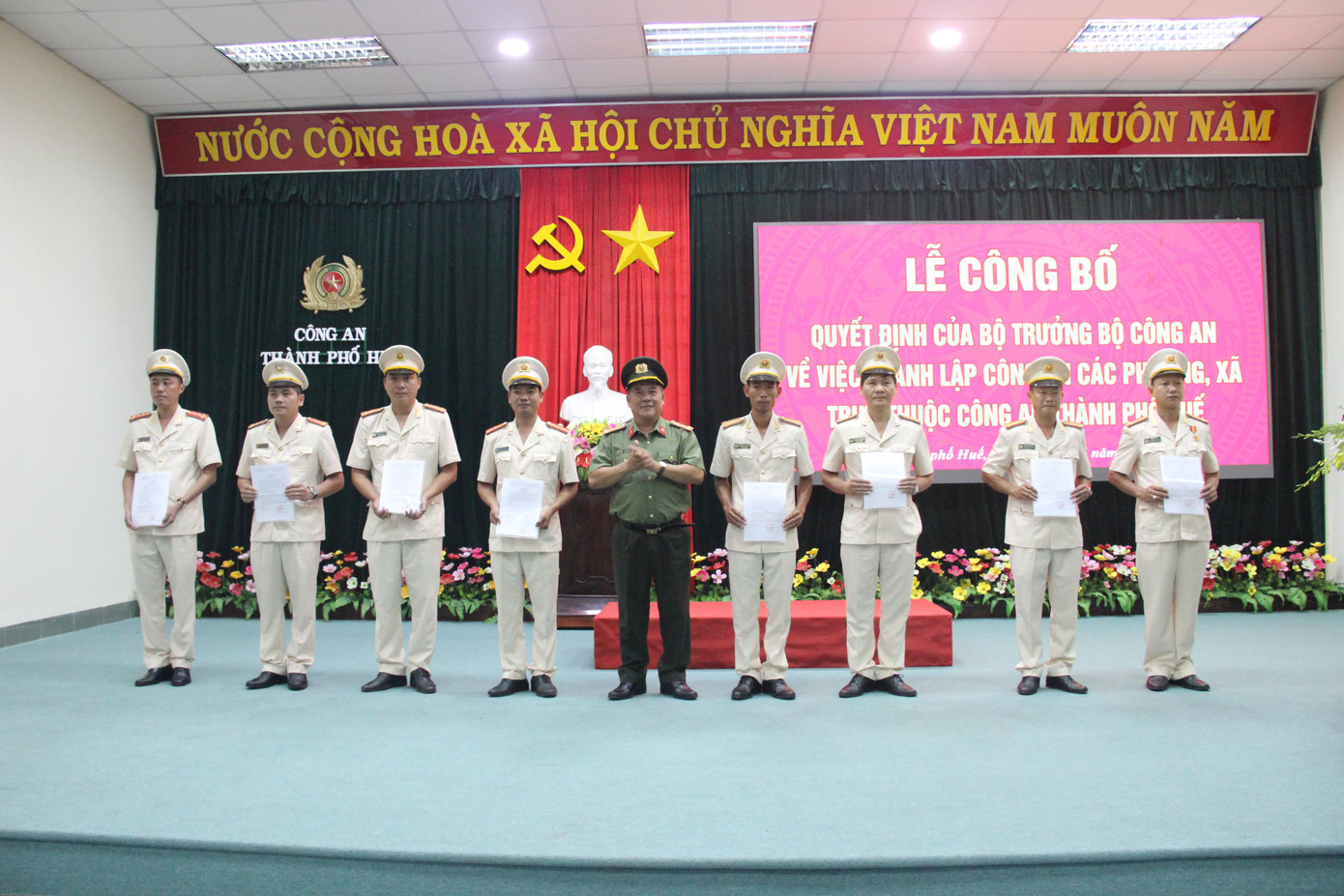 Theo Quyết định của Bộ trưởng Bộ Công an, kể từ 1/7/2021, Công an TP Huế có 29 Công an phường và 7 Công an xã