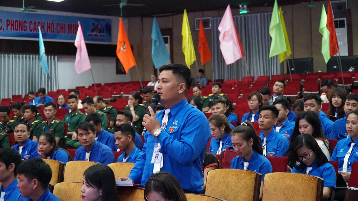 Đại biểu tham gia ý kiến tại các diễn đàn trong khuôn khổ Đại hội.