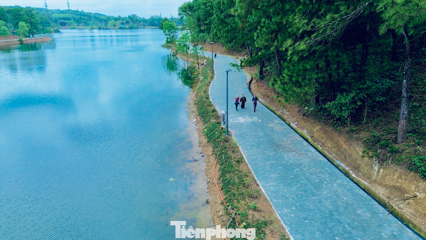 Tháng 8/2024, dự án chỉnh trang công viên hồ Thủy Tiên do Trung tâm Công viên cây xanh thành phố Huế (nay là quận Thuận Hóa) làm chủ đầu tư được khởi công, với tổng kinh phí thực hiện giai đoạn 1 khoảng 20 tỷ đồng.