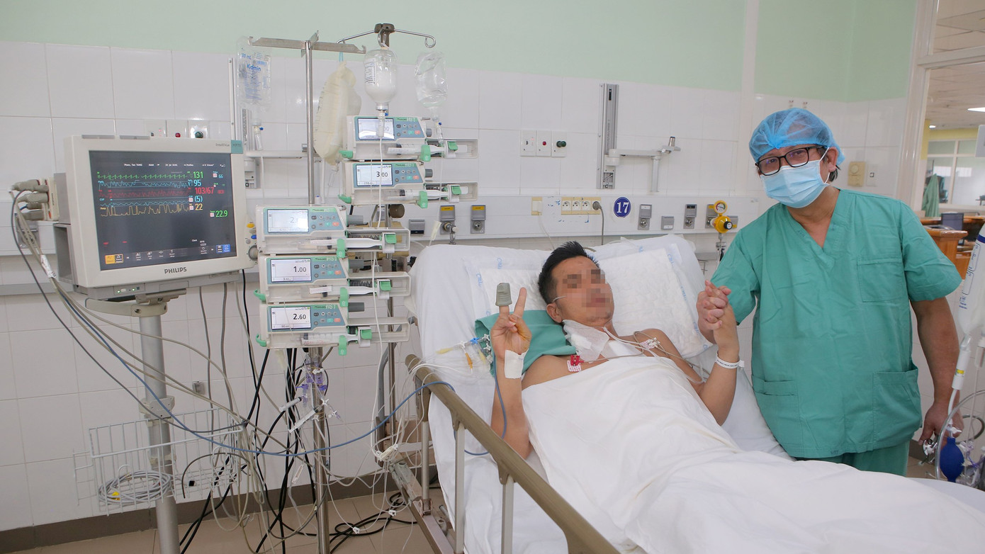 Bệnh nhân được ghép tim dần hồi phục sức khỏe, được phục hồi sự sống. Bệnh nhân được ghép tim dần hồi phục sức khỏe, được phục hồi sự sống.