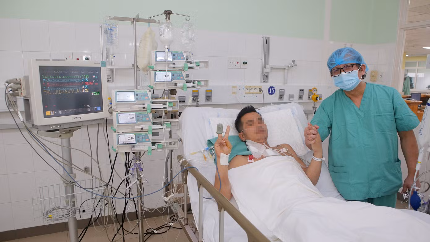 Bệnh nhân được ghép tim dần hồi phục sức khỏe, được phục hồi sự sống. Bệnh nhân được ghép tim dần hồi phục sức khỏe, được phục hồi sự sống.