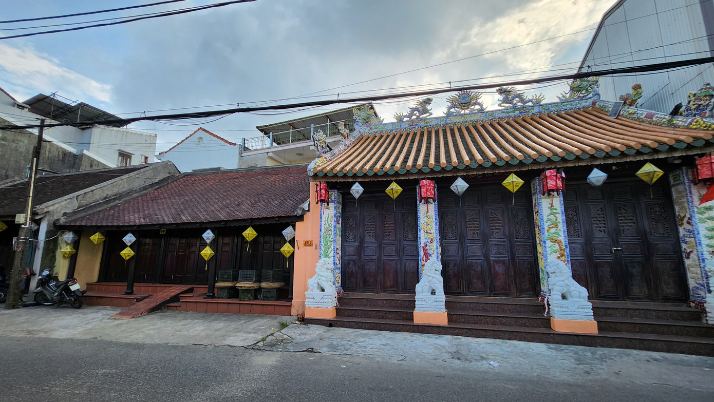 Phố cổ Bao Vinh (nay thuộc phường Hương Vinh, TP. Huế) cách Kinh thành Huế vài km về phía Đông. Nơi đây một thời là thương cảng sầm uất của xứ Đàng Trong vào thế kỷ XVIII và Kinh thành Phú Xuân giai đoạn đầu của triều đại nhà Nguyễn. Ảnh: Ngọc Văn.