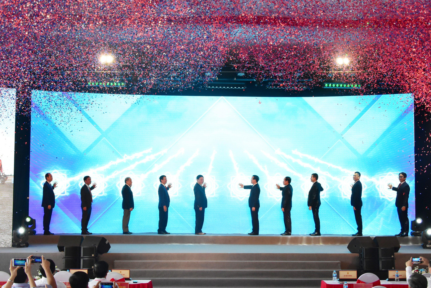 Nhấn nút khởi công Dự án đầu tư xây dựng và kinh doanh kết cấu hạ tầng KCN Gilimex.